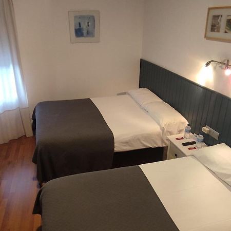 Hostal Cruce Villafranca Del Bierzo Exteriér fotografie