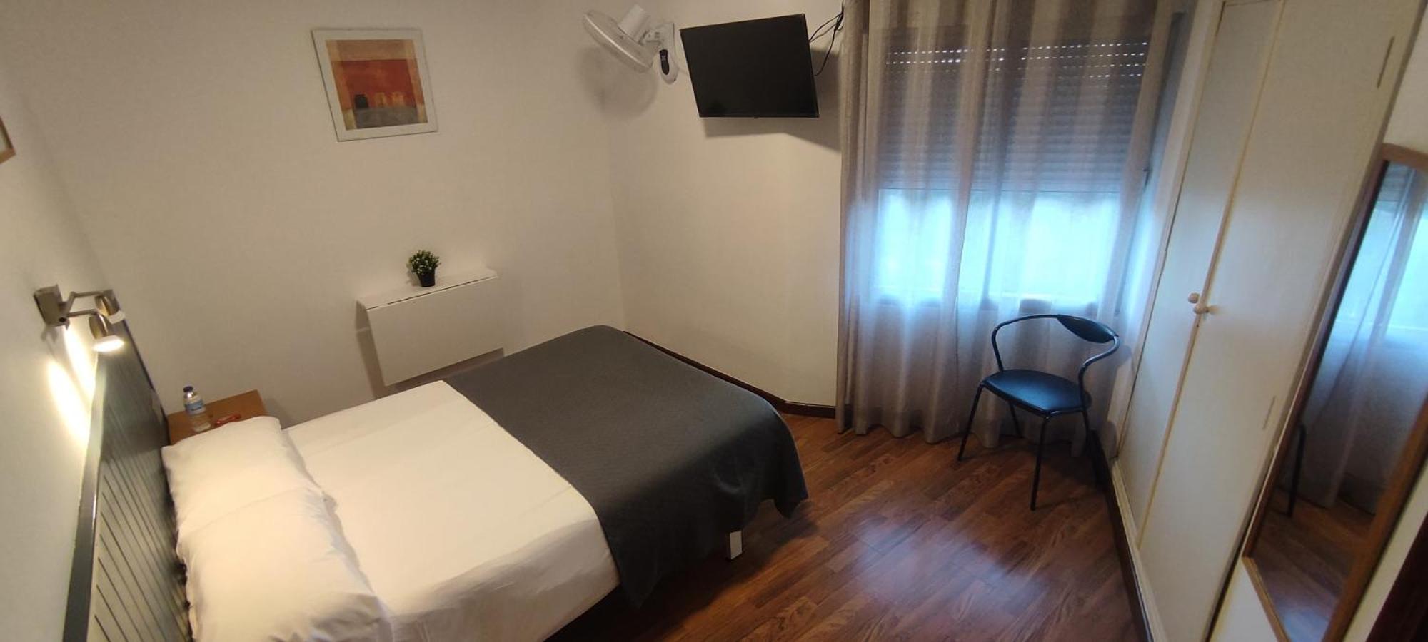 Hostal Cruce Villafranca Del Bierzo Exteriér fotografie